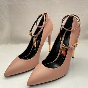 Tom Ford Soft Pink Leather Padlock Heels Sz 9